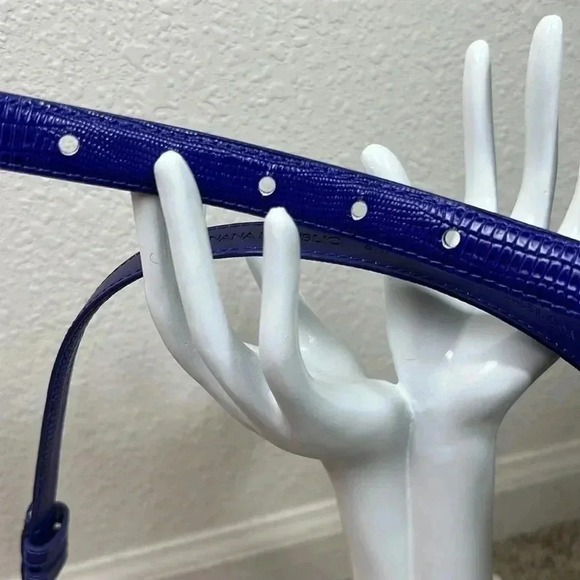 Banana Republic Women’s Vegan Grape Purple Reptile Embossed Belt Silver Buckle - Picture 6 of 9